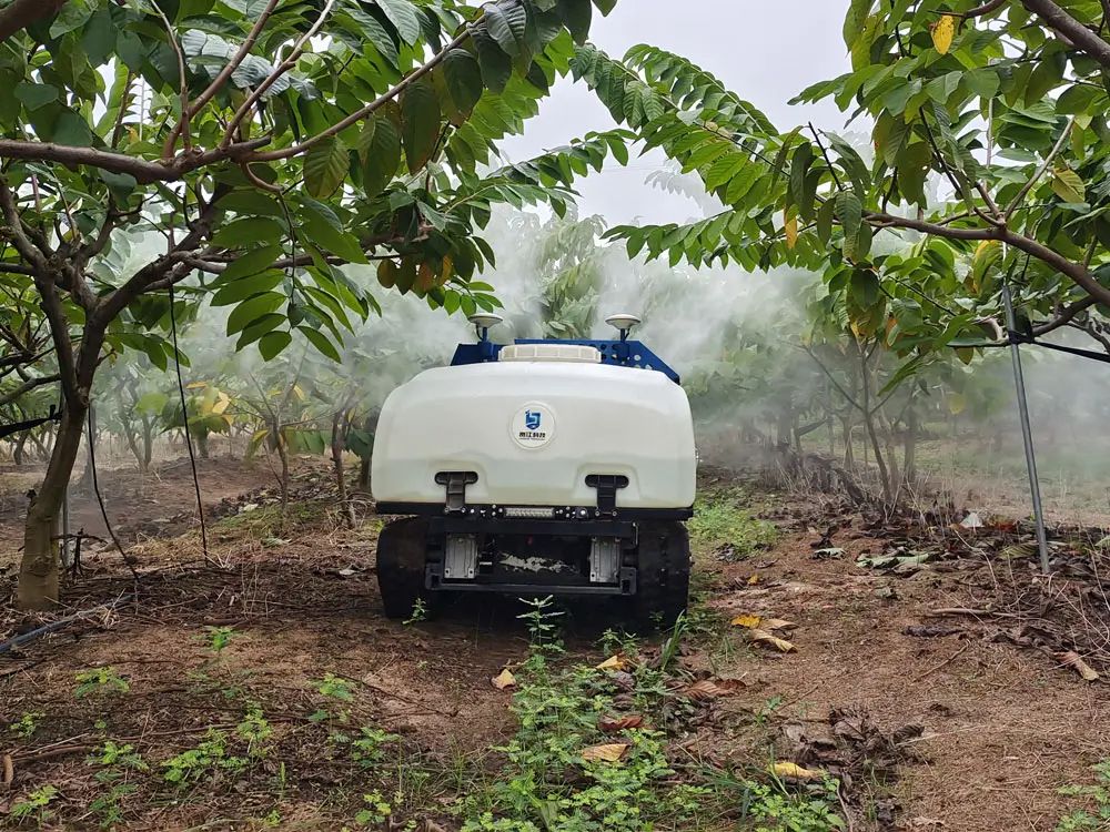 S450 Unmanned Orchard Spraying Robot