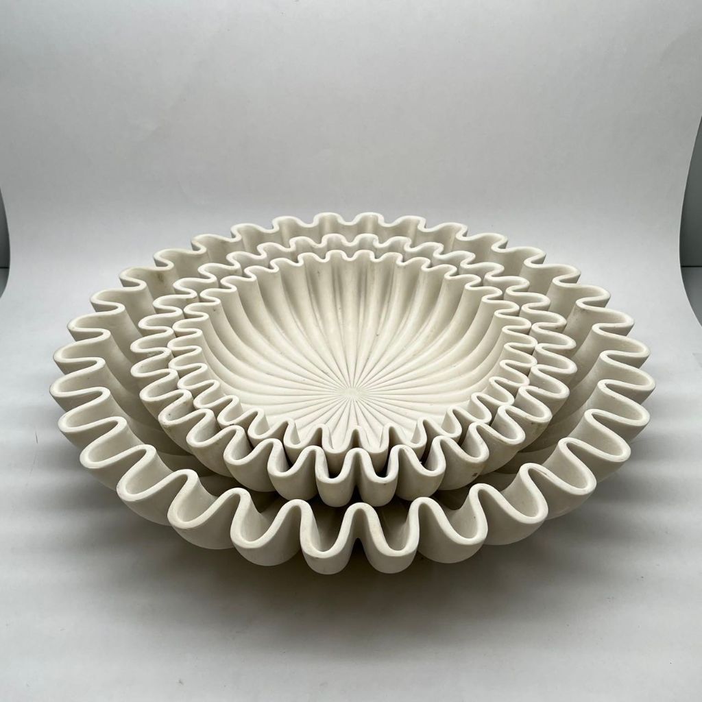 Wavy Edge Ceramic Bowl Set
